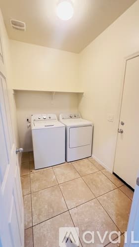 Peoria House: 9185 North 98th Avenue