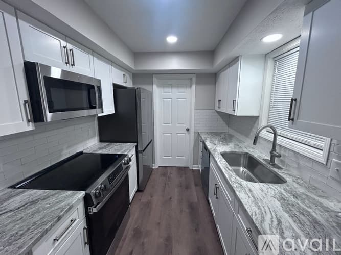 Smyrna Townhome: 4519 Coopers Creek Pl SE