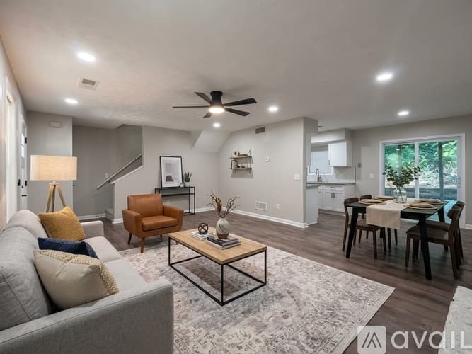 Smyrna Townhome: 4519 Coopers Creek Pl SE