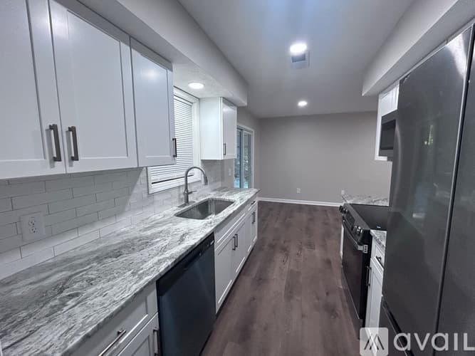 Smyrna Townhome: 4519 Coopers Creek Pl SE