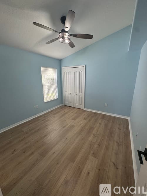Lutz House: 19308 Sandy Springs Cir