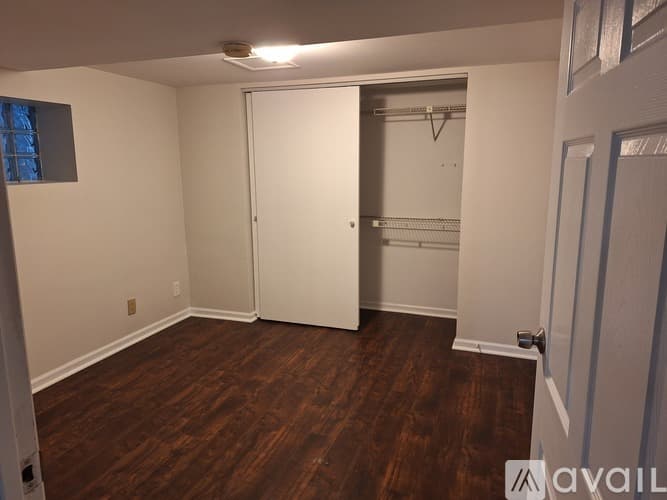 Chicago Apartment: 2321 N Greenview
