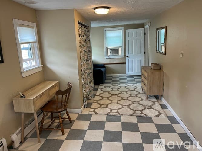 Old Orchard Beach House: 7 Carll Avenue