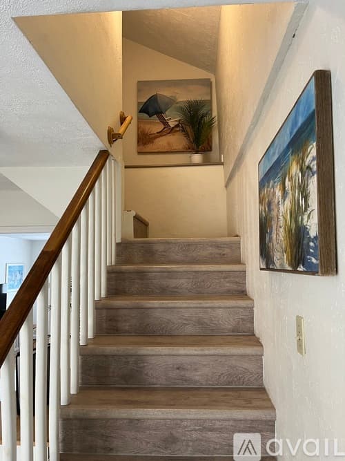 Old Orchard Beach House: 7 Carll Avenue