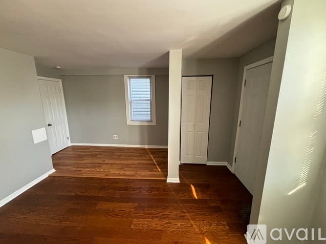 Chicago Apartment: 4322 South Mozart Street
