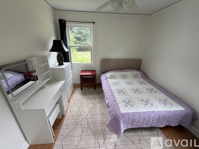 Anderson House: 202 Mayfield Drive