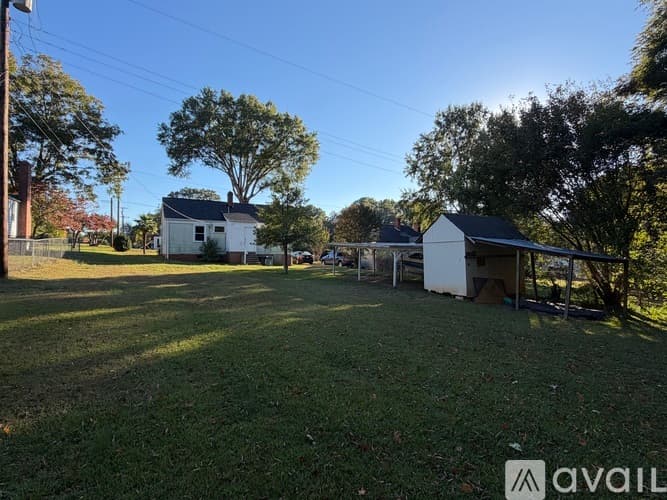 Anderson House: 202 Mayfield Drive