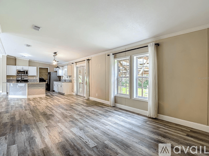 Wesley Chapel House: 7515 Rooks Drive