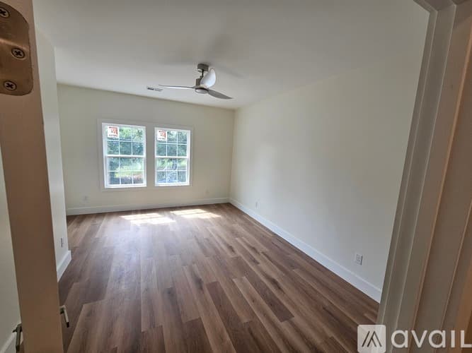 Columbia House: 2375 Washington St