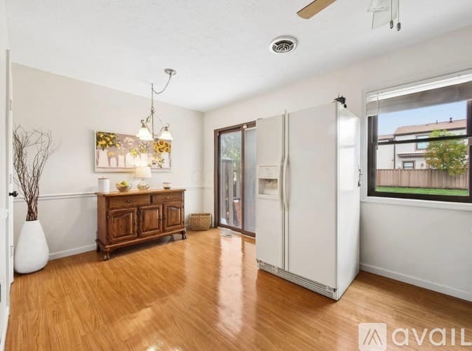 Columbus Condo: 626 Alta View Ct