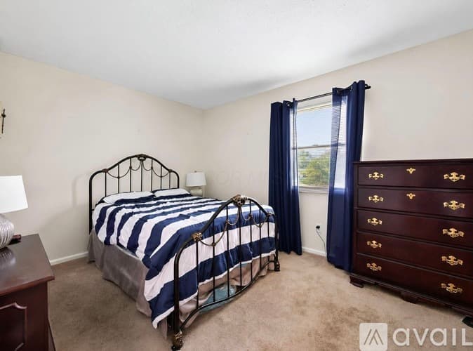 Columbus Condo: 626 Alta View Ct