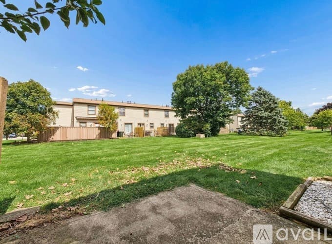 Columbus Condo: 626 Alta View Ct