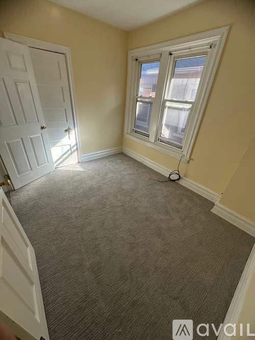 Fountain Hill Apartment: 1120 Russell Ave