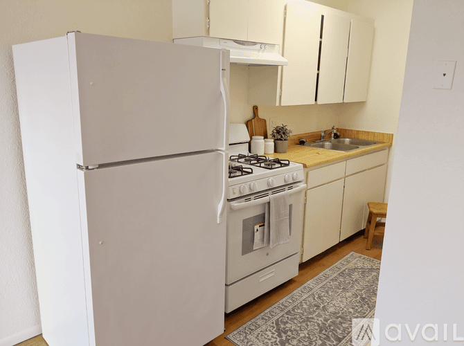 Flagstaff Apartment: 607 W Tucson Ave
