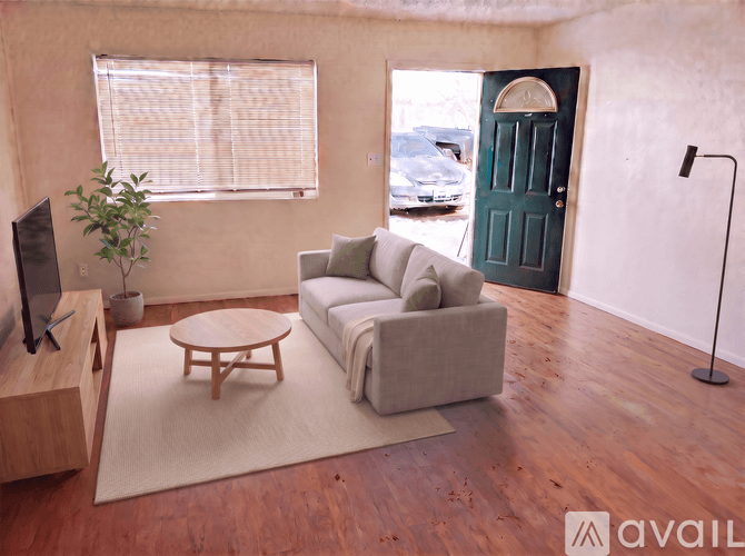 Flagstaff Apartment: 607 W Tucson Ave