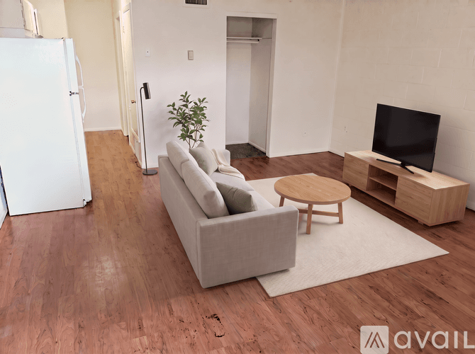 Flagstaff Apartment: 607 W Tucson Ave