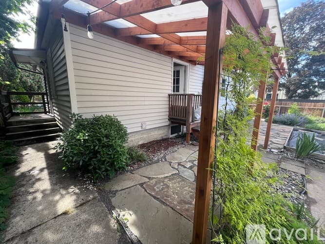 Vancouver House: 3615 H St