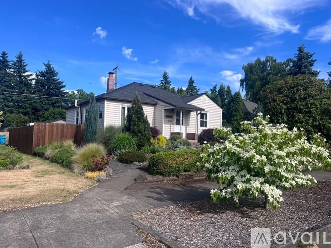 Vancouver House: 3615 H St
