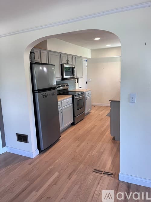 Vancouver House: 3615 H St
