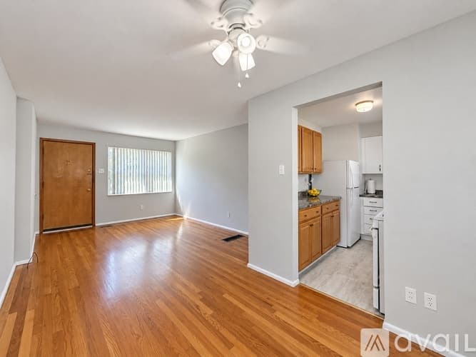 St. Louis Apartment: 7022 Jamieson Ave