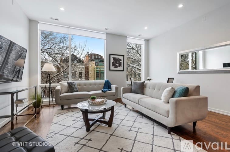 Chicago Condo: 1512 West Huron Street