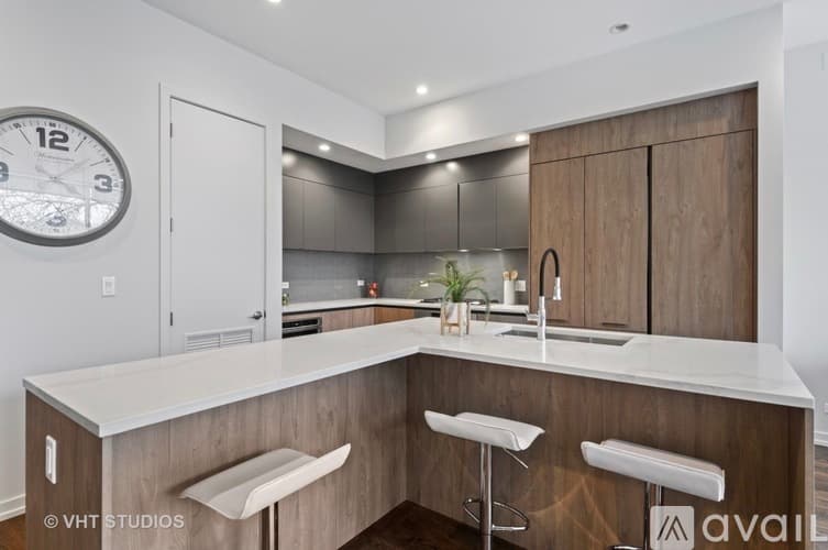 Chicago Condo: 1512 West Huron Street