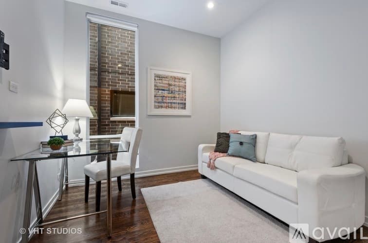 Chicago Condo: 1512 West Huron Street