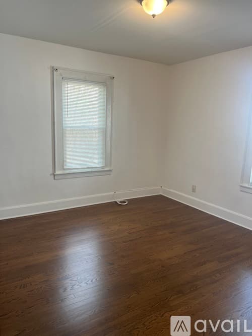 Hartford Apartment: 50 Stonington Street