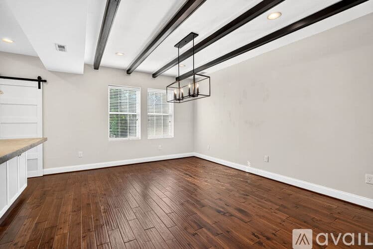 Baltimore House: 3802 Greenmount Avenue