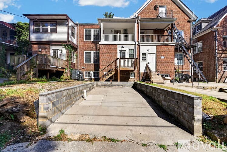 Baltimore House: 3802 Greenmount Avenue