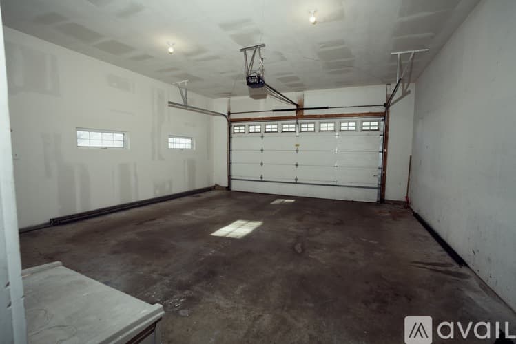 Minneapolis Apartment: 3906 Reservoir Boulevard