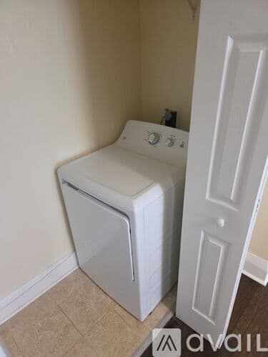 Tampa Apartment: 4110 W El Prado Blvd
