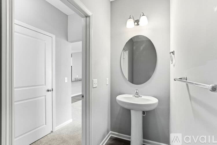 Osseo Townhome: 9663 Merrimac Ln N