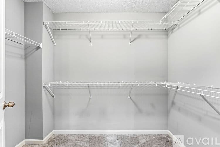 Osseo Townhome: 9663 Merrimac Ln N