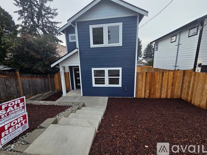 Everett House: 8011 Beverly Boulevard