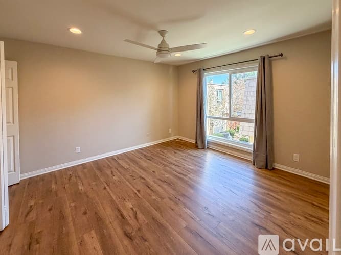 Agoura Hills Townhome: 4109 Yankee Dr