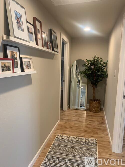 Burien House: South 137th Street