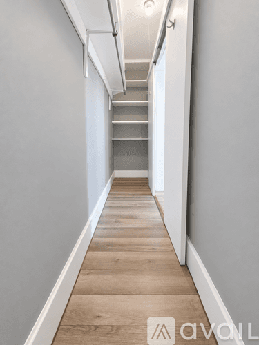 Charleroi Apartment: 206 Lookout Avenue