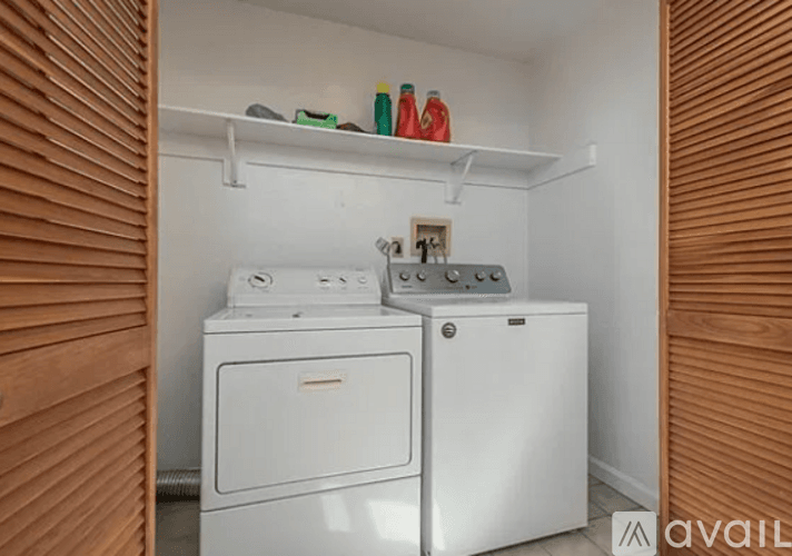 Hubbardston Townhome: 9 Pine Tree Ln