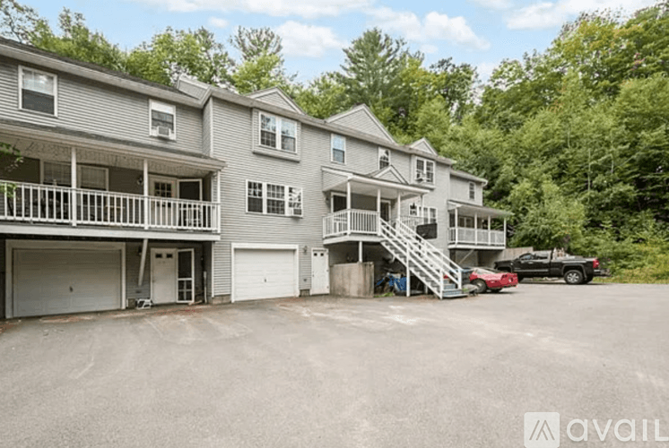 Hubbardston Townhome: 9 Pine Tree Ln