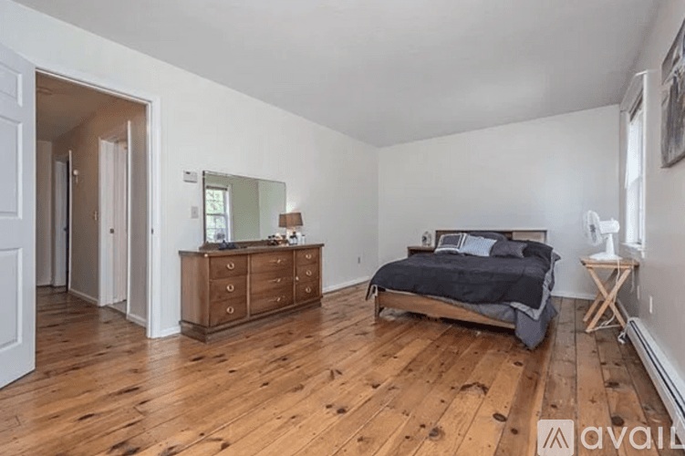 Hubbardston Townhome: 9 Pine Tree Ln