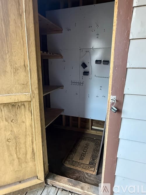 East Haven Condo: Coe Avenue