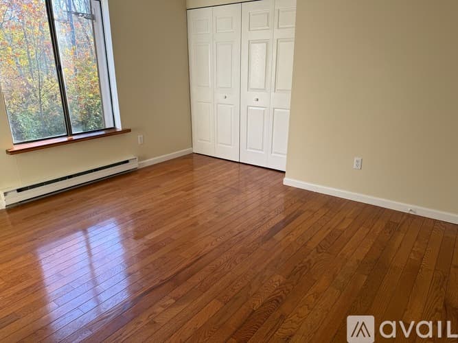 East Haven Condo: Coe Avenue
