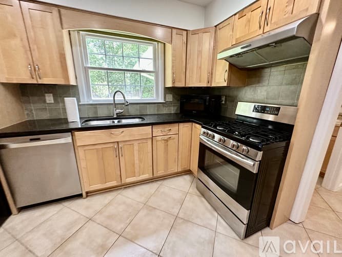 Marietta House: 2160 Heritage Trace Ln