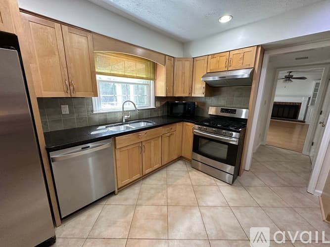 Marietta House: 2160 Heritage Trace Ln