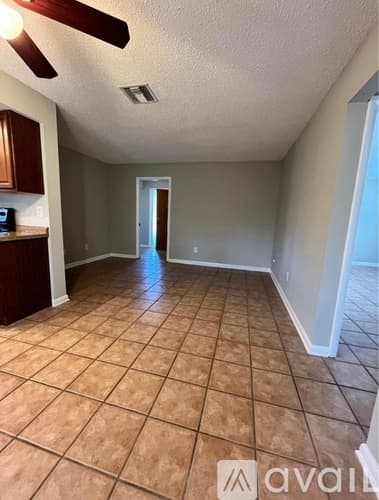 Clearwater House: 2224 Willow Tree Trail