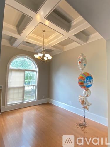 Athens House: 420 Wood Lane