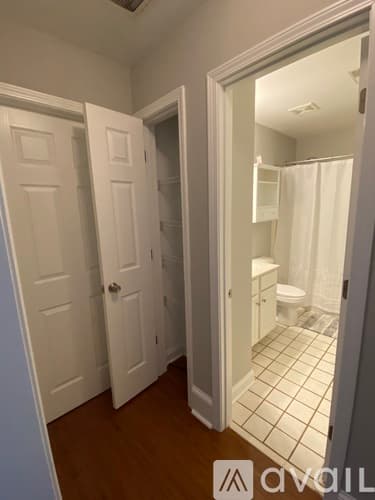 Athens House: 420 Wood Lane