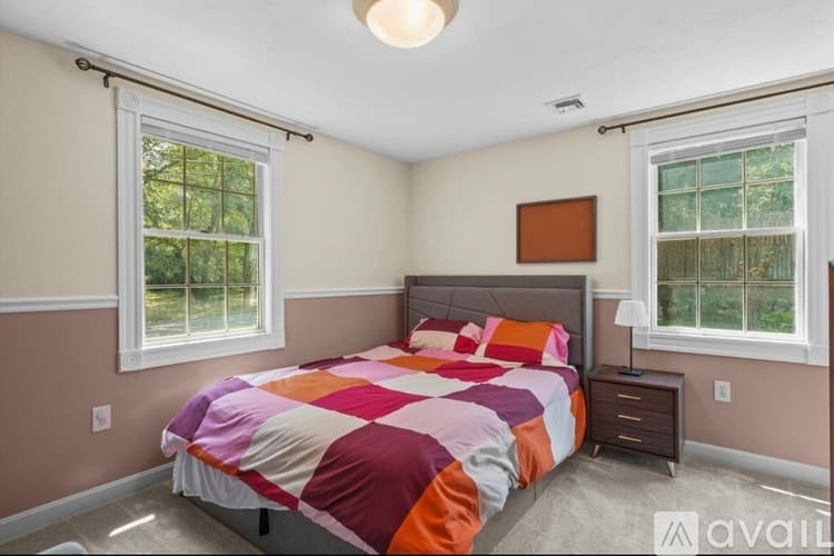 Tyngsborough House: 4 Ratner Road