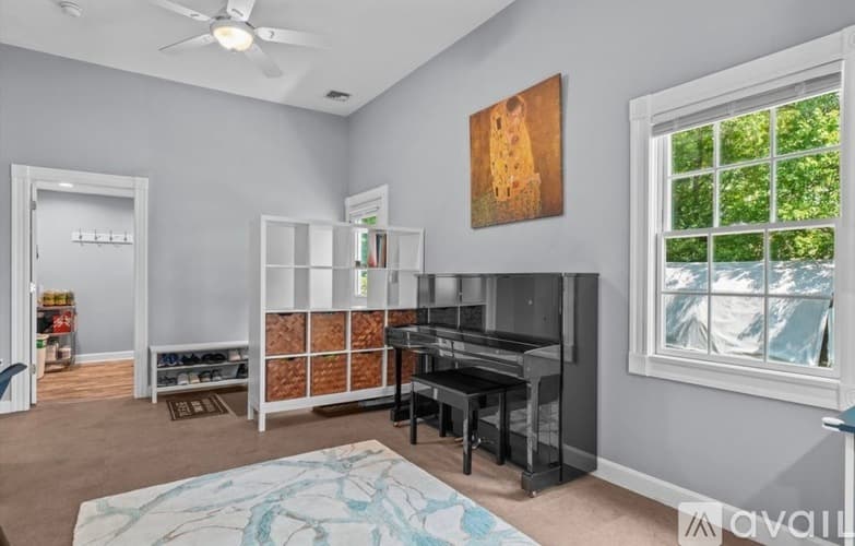 Tyngsborough House: 4 Ratner Road